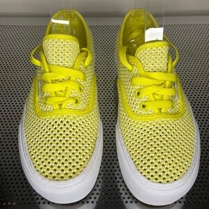 Vans platform sneakers | Sz 6 W | yellow | Like New